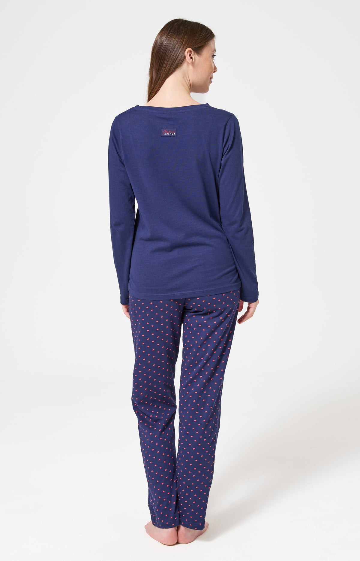 Pyjama long femme en coton bleu marine et coeur rouge 4