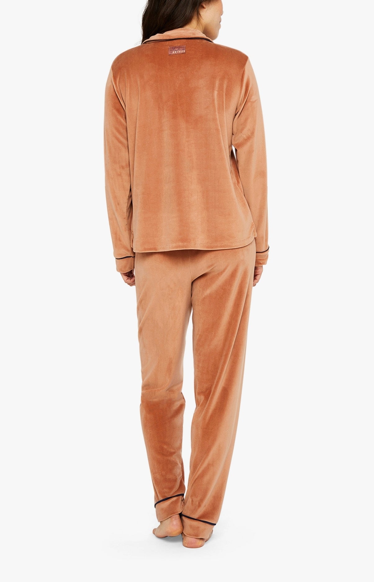 Pyjama long boutonné Femme Velours Caramel Beige et Marron 5