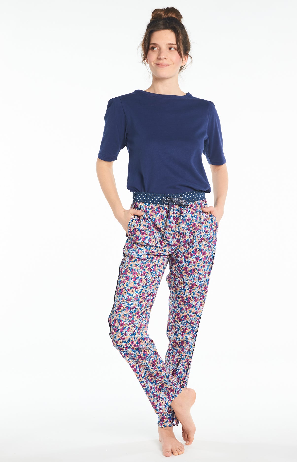 Pantalon Femme Fleur Violet et Bordeaux 5