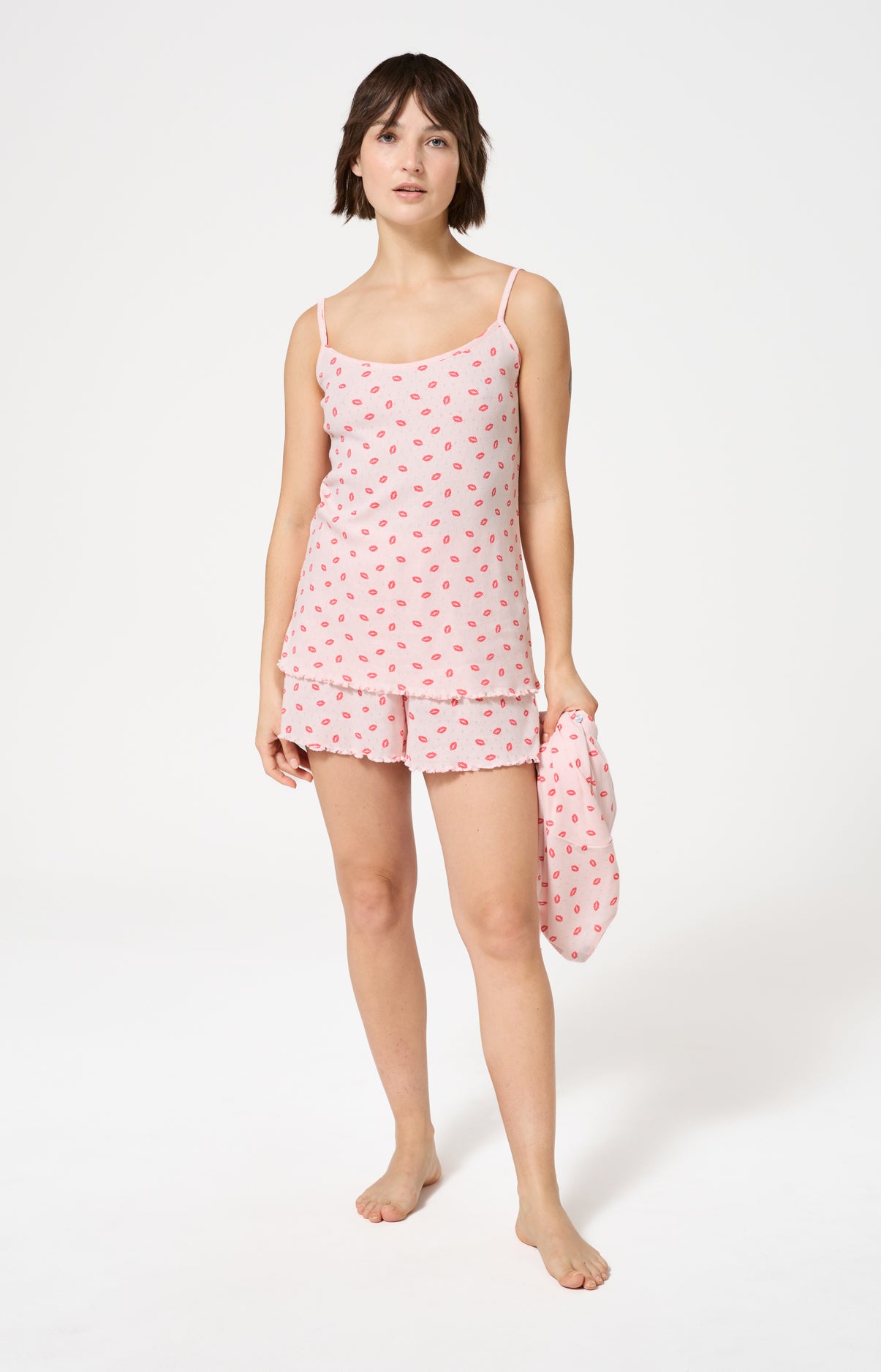 Pyjama Femme Kiss Bretelles fines Imprimé bisous rouge à lèvre 4
