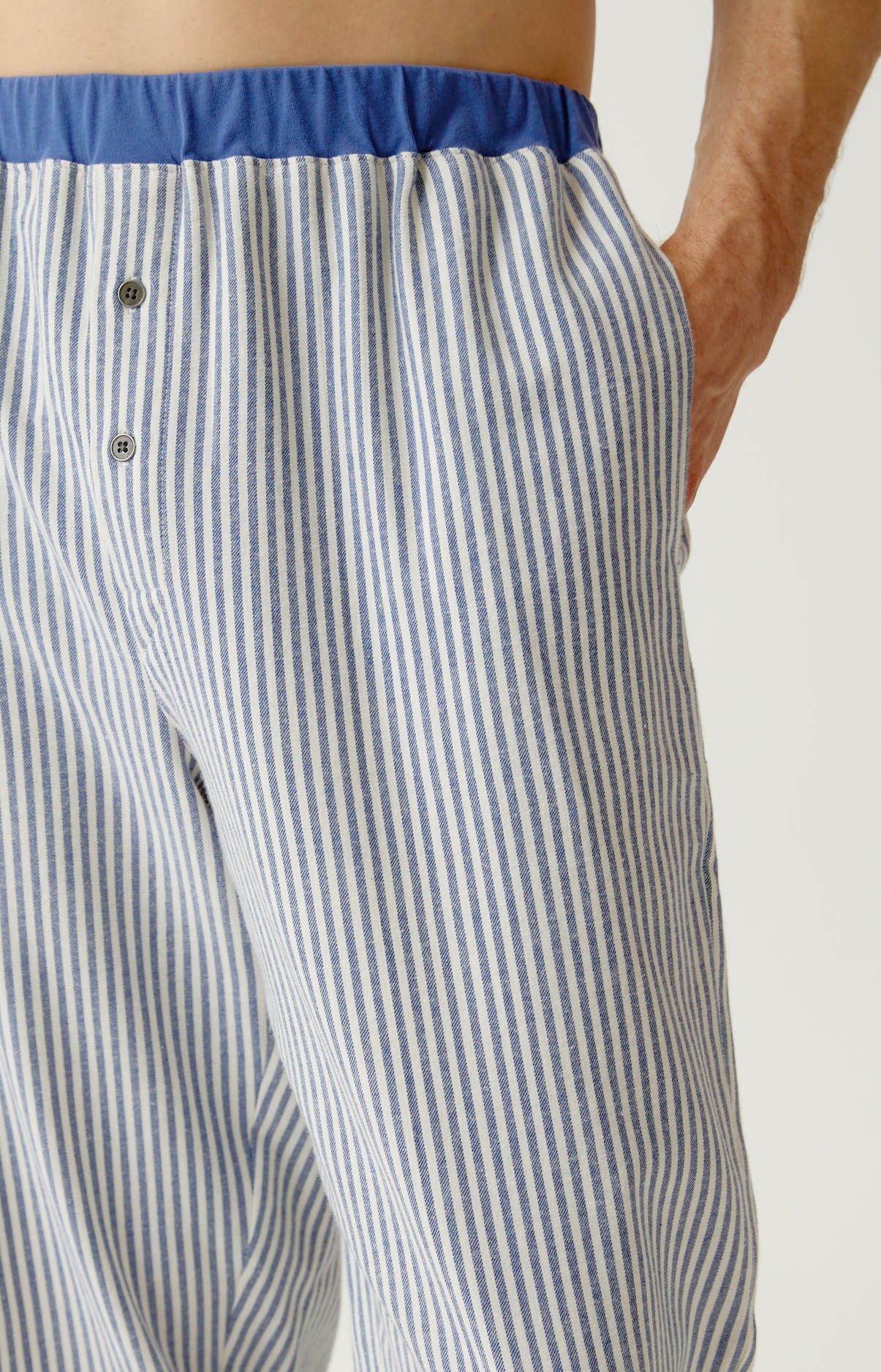 Pyjama en jersey épais et flanelle de coton A&
