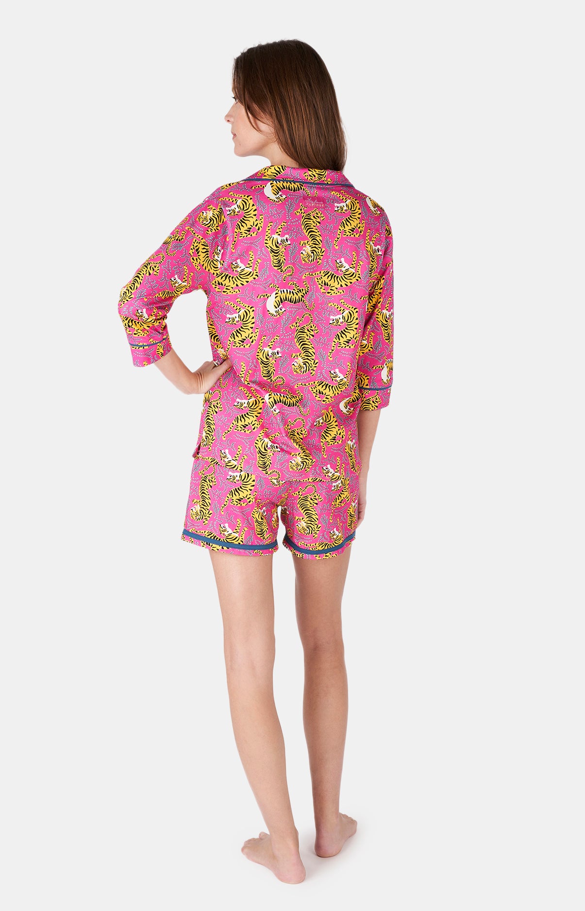 Pyjama court boutonné Tigre 1