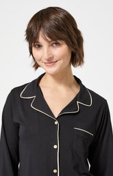 Pyjama long uni noir boutonné femme 2